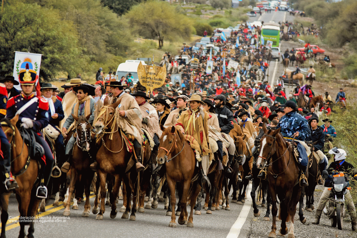 Reivindican cultura con celebración de semana de la tradición