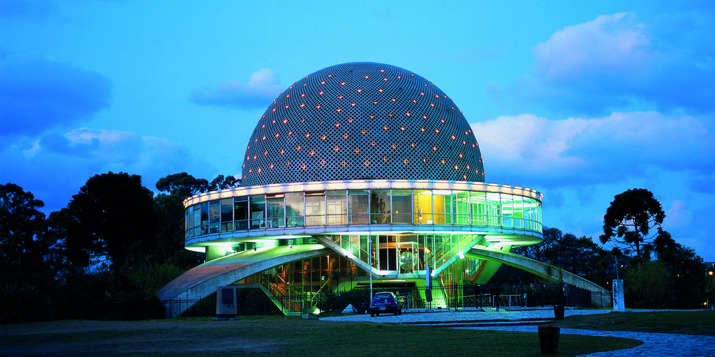 El planetario se luce con funciones especiales este verano