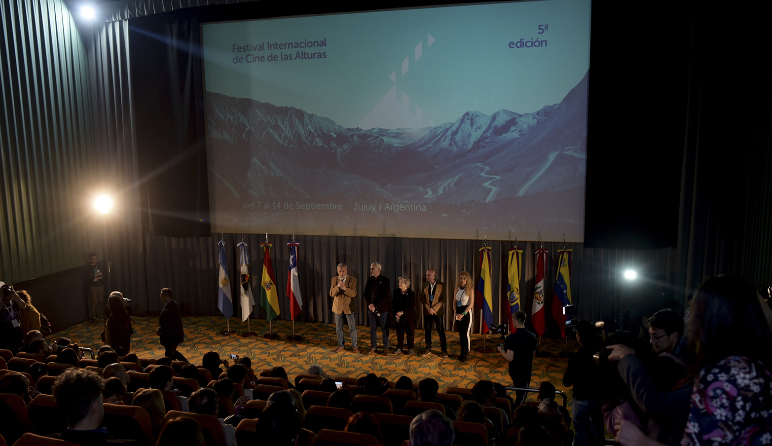 Apertura a sala llena de la 5ª edición del Festival Internacional de Cine de las Alturas