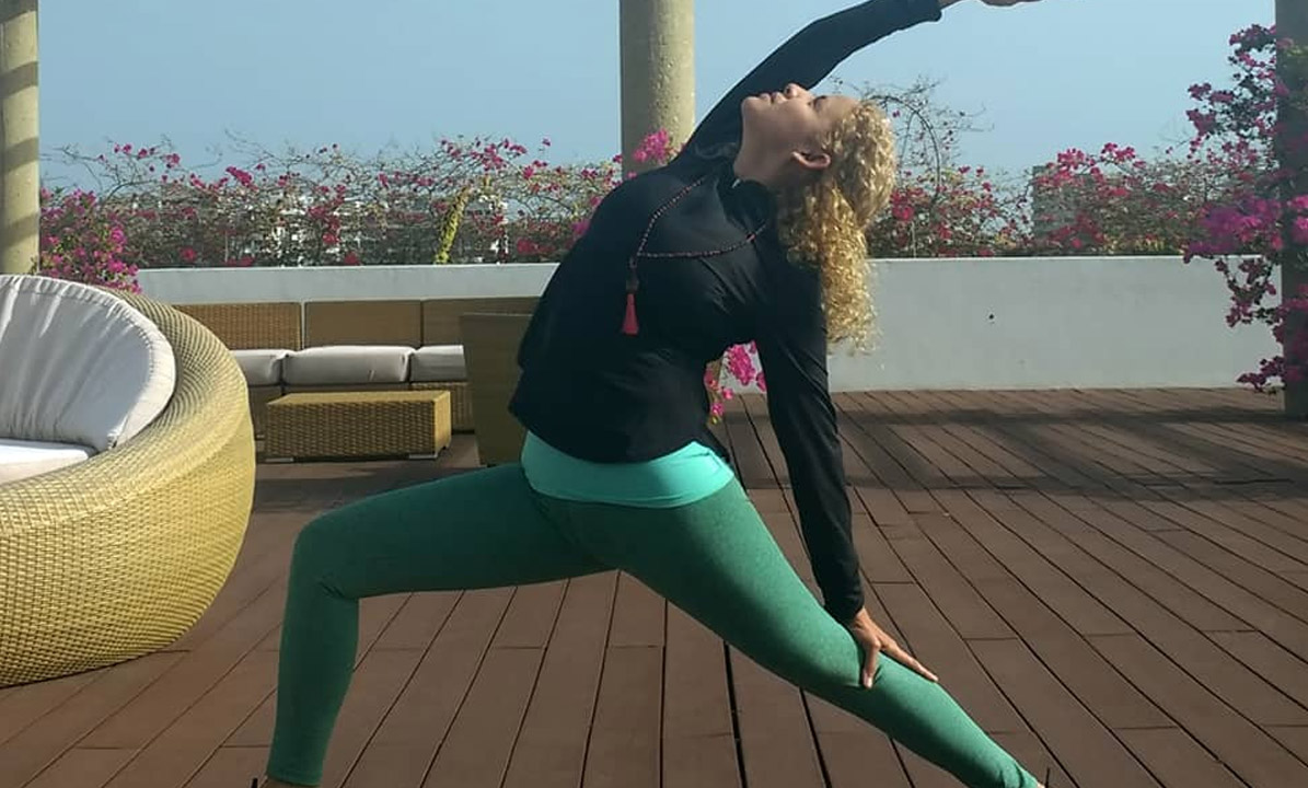 TALLER SOBRE LOS PRIMEROS PASOS  DEL YOGA Y ASANAS EN EL GHATASTHA II