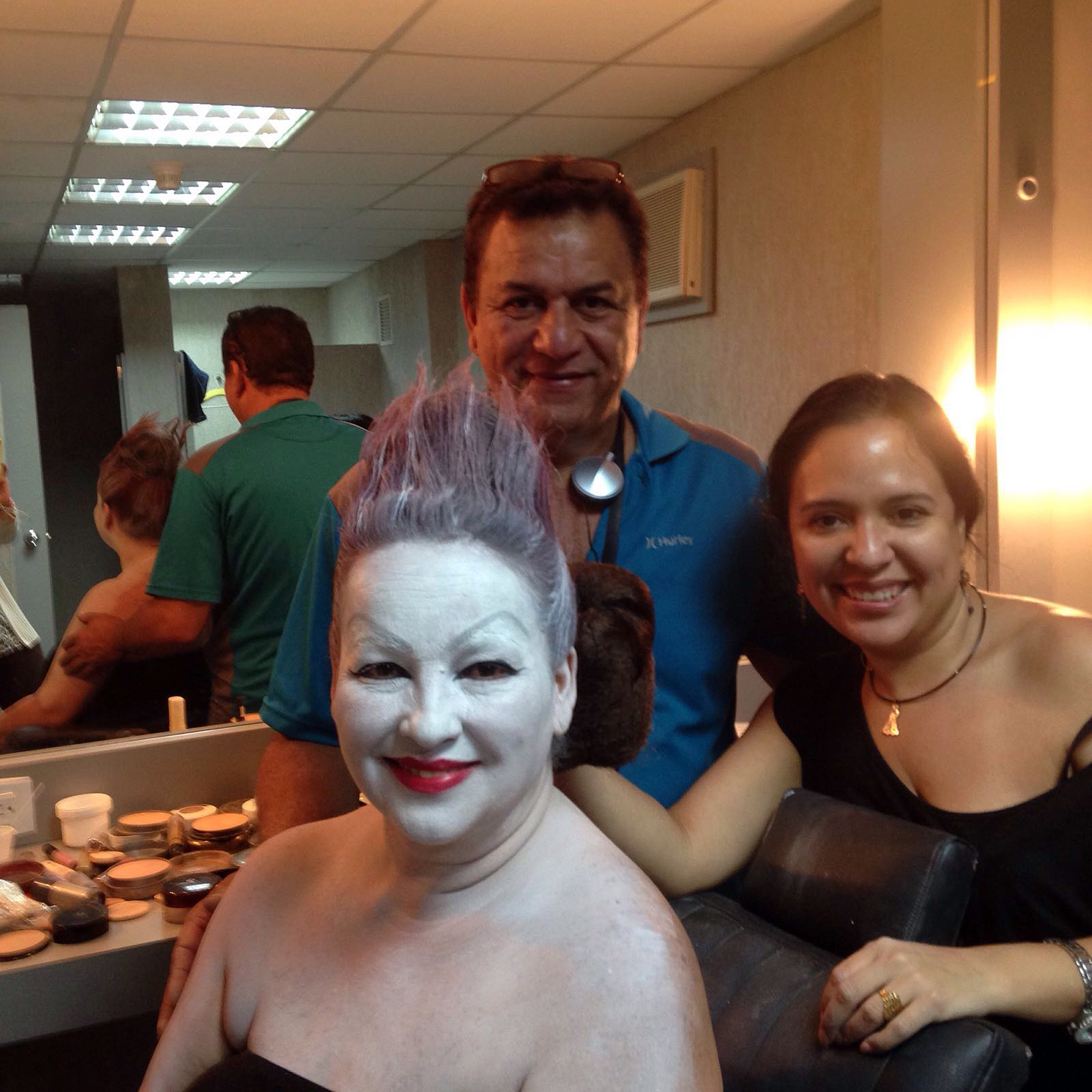 ESCÉNICA dicta curso de Maquillaje Teatral  en el Centro de Artes Integradas