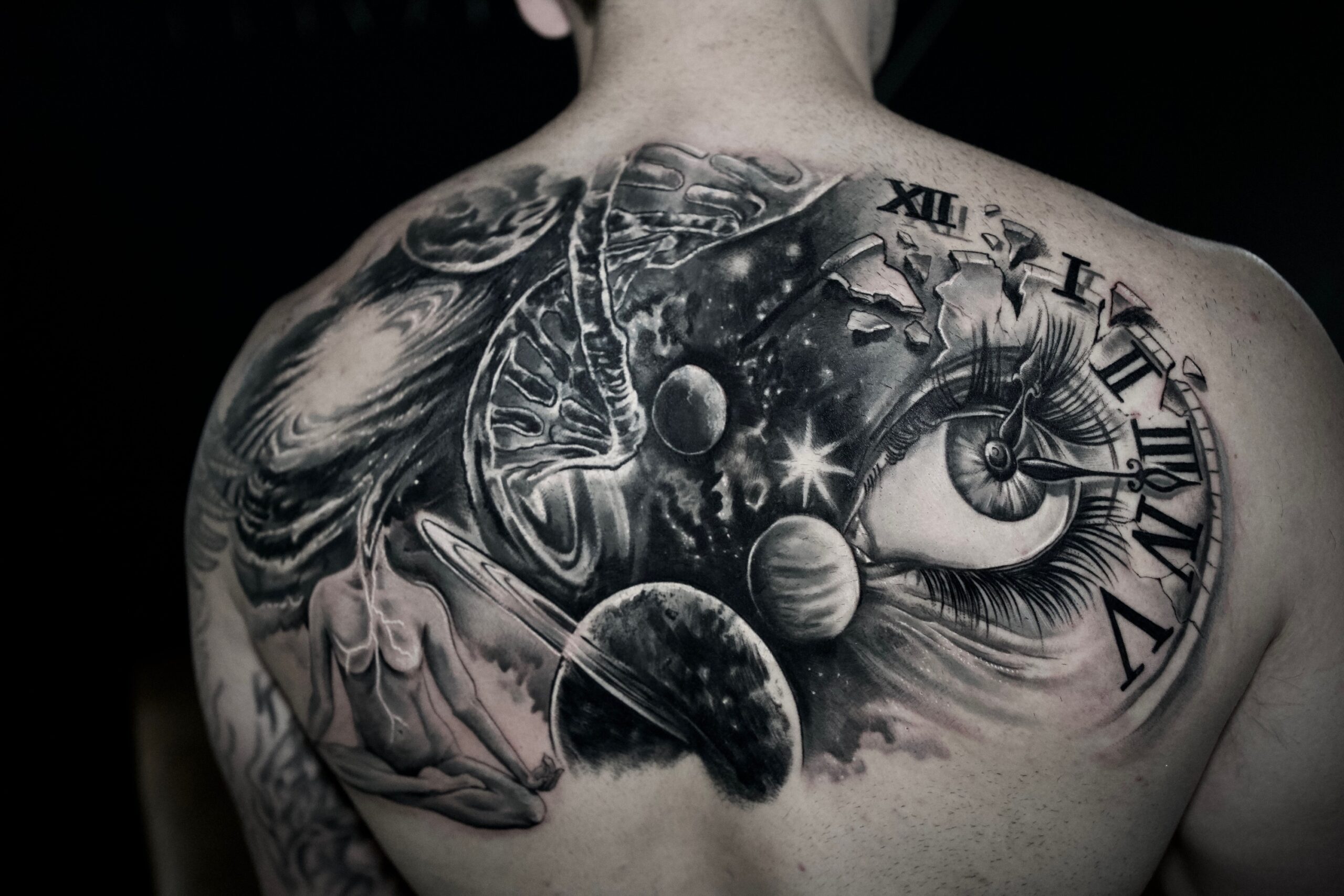 El artista del tatuaje Ramón Poleo le sale al paso a la pandemia
