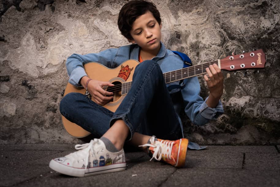 Iñaki, la promesa musical que busca poner en alto el Pop mexicano