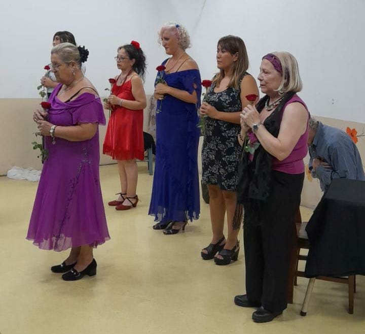 La directora Stella Maris Castorina agradecida tras la presentación de “Las Pupilas de San Julián”