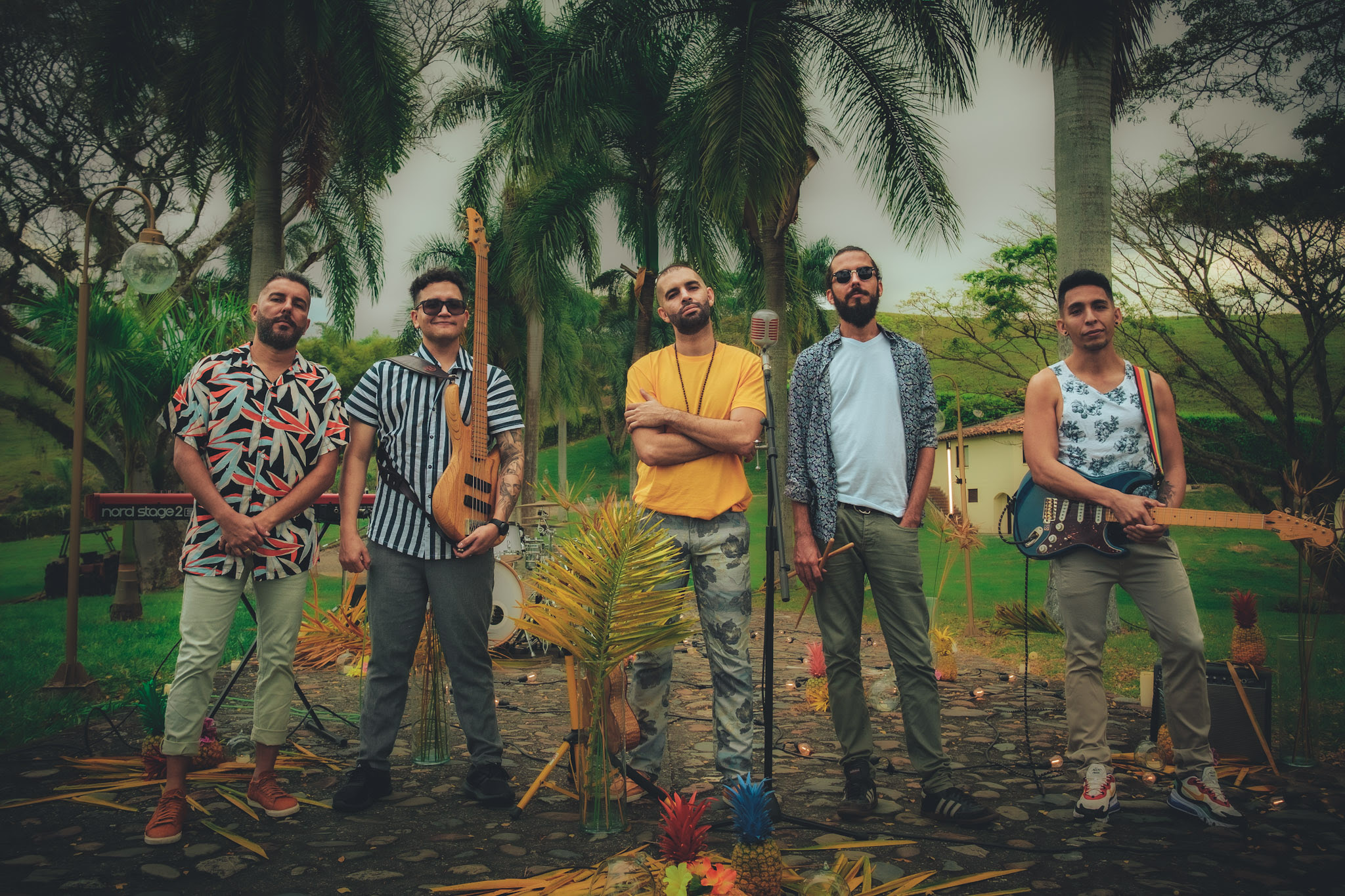 ALKILADOS LANZA SU VERSIÓN DE »LA PLAYA»   EN TRIBUTO A LA OREJA DE VAN GOGH