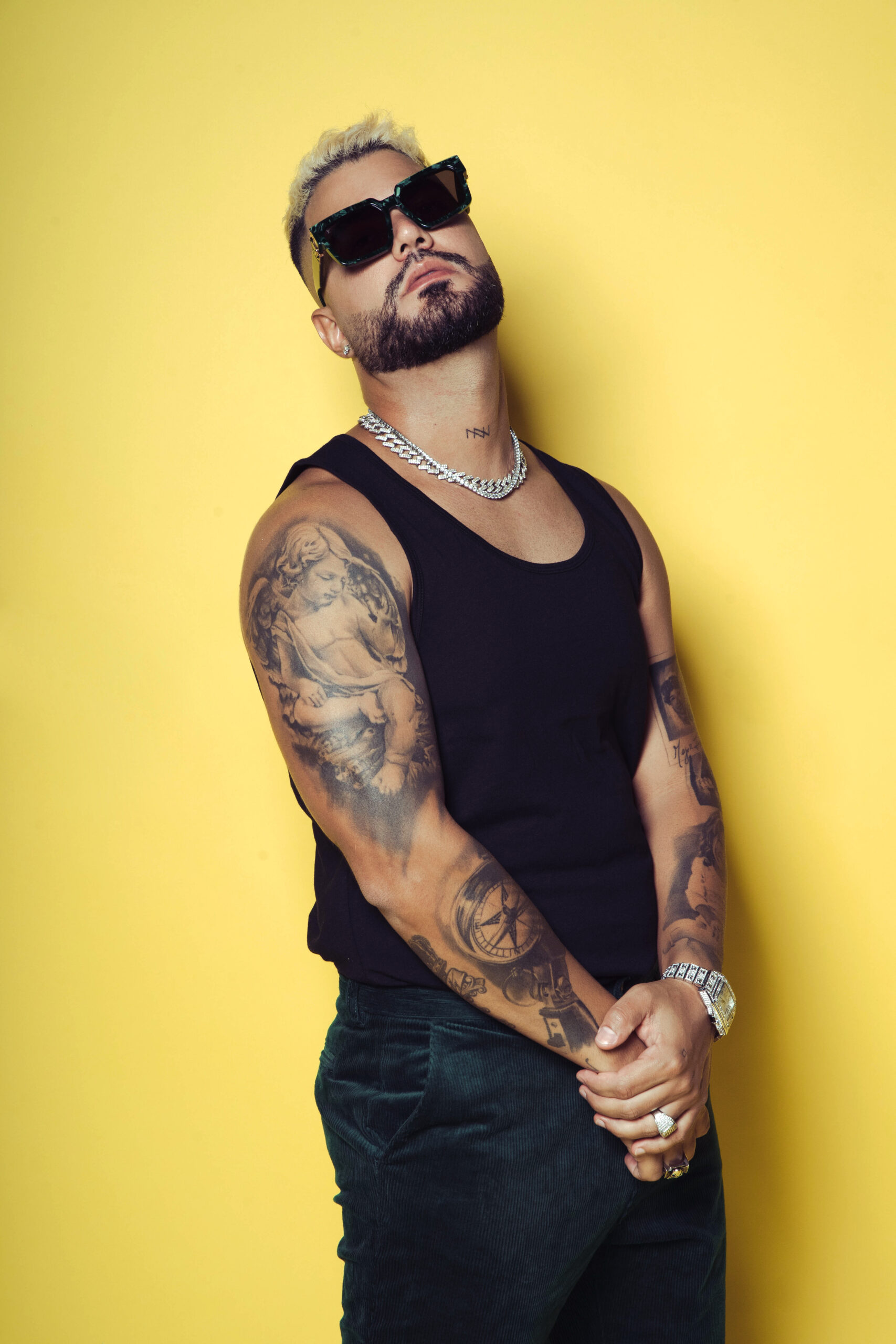 MANNEL LE ESCRIBIÓ EL NUEVO HIT A NICKY JAM