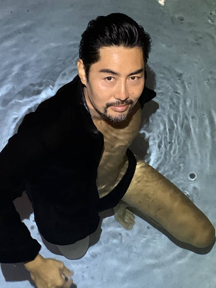 El venezolano Fernando Chang rompe estereotipos en el mundo de la moda