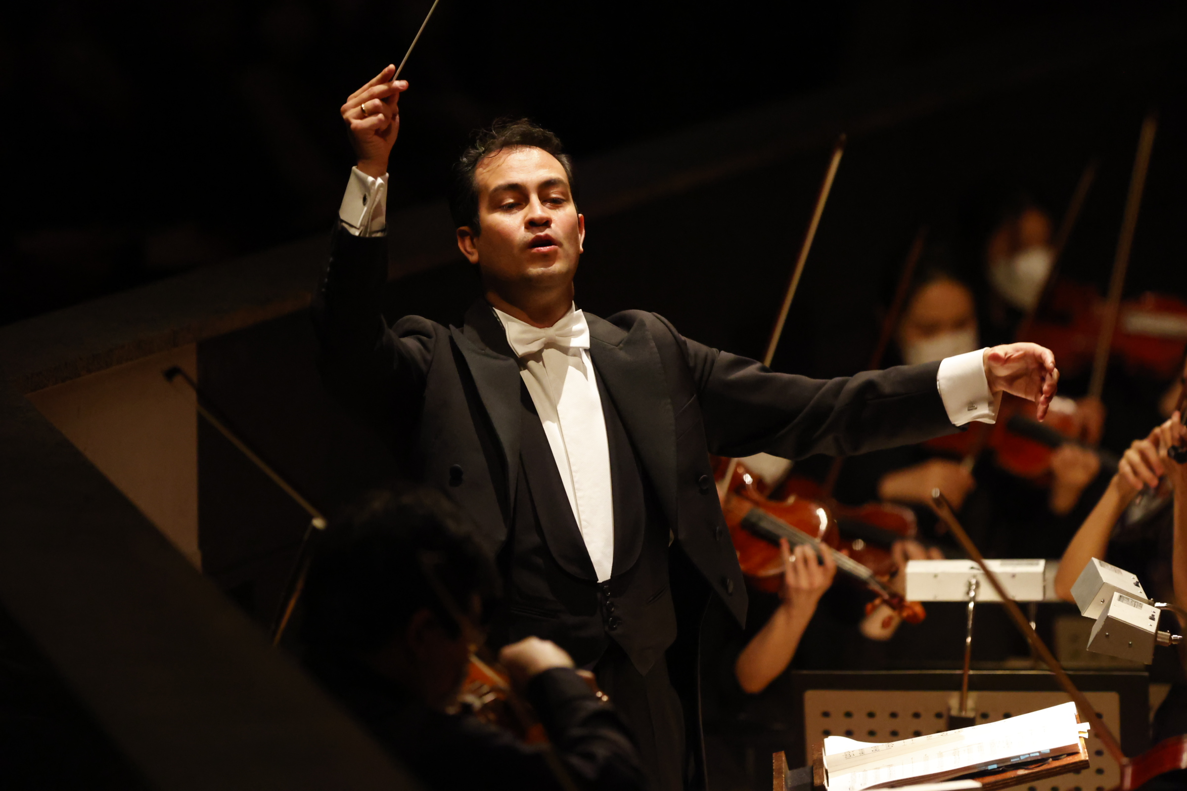El venezolano Diego Matheuz es designado Director de Orquesta la Academia de Música Seiji Ozawa en Japón