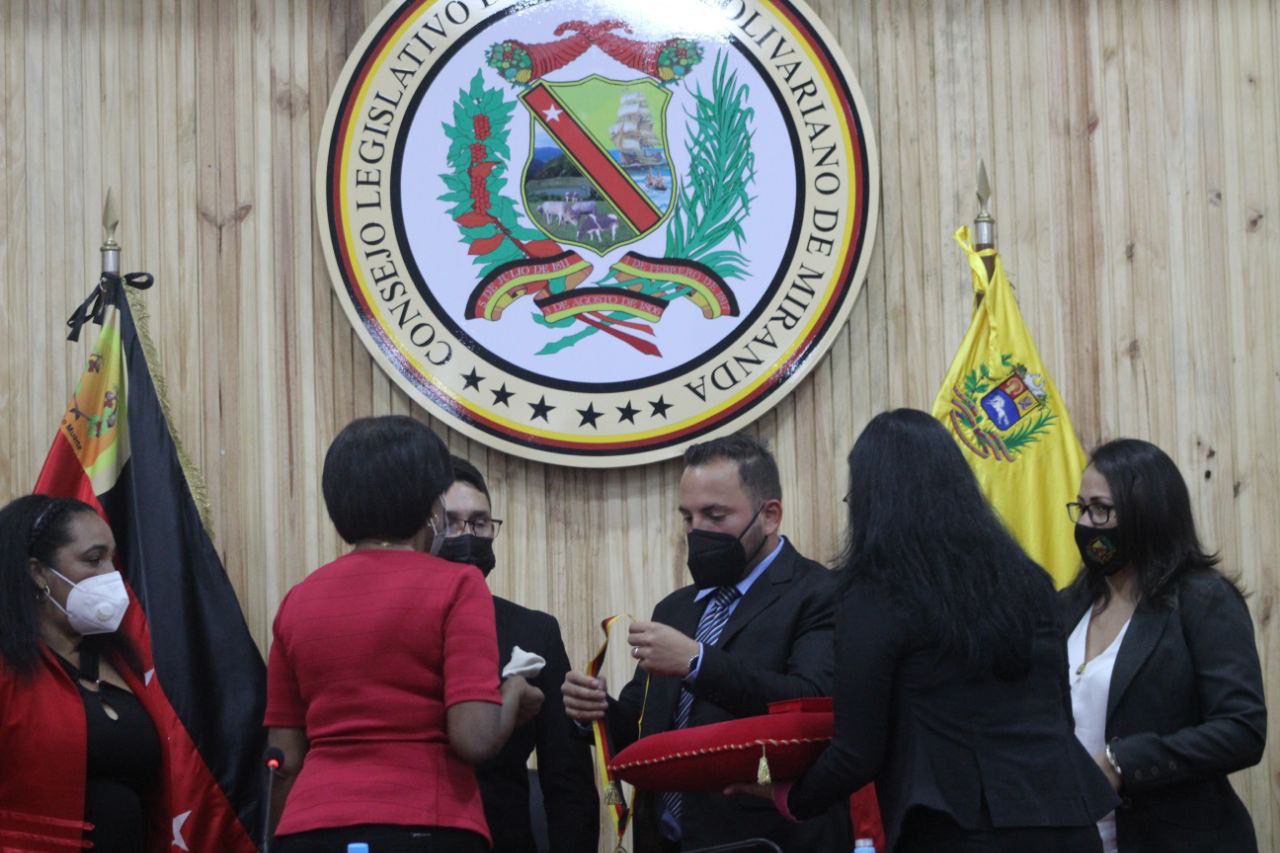 CLEMB, Alcaldía y Concejo de Guaicaipuro reconocen labor de periodistas