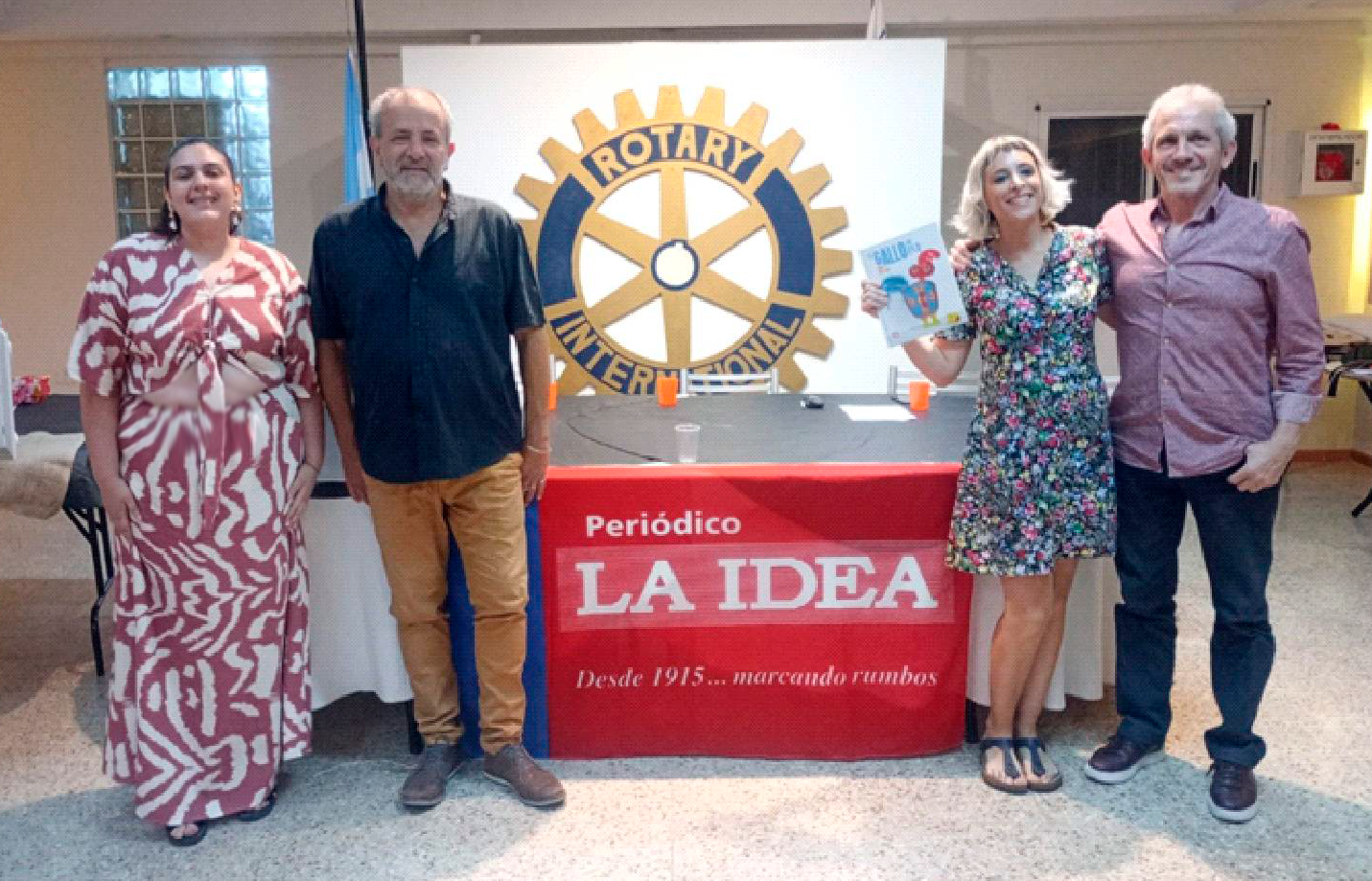 LA IDEA cerró el ciclo 2025 de escritores, expositores y músicos